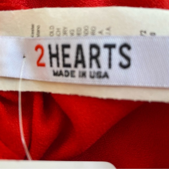NWT 2Hearts Sleeveless High Neck Top with back Tie Size Small - Picture 5 of 10